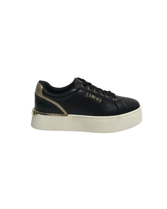 PRETTY 06 - SNEAKER 