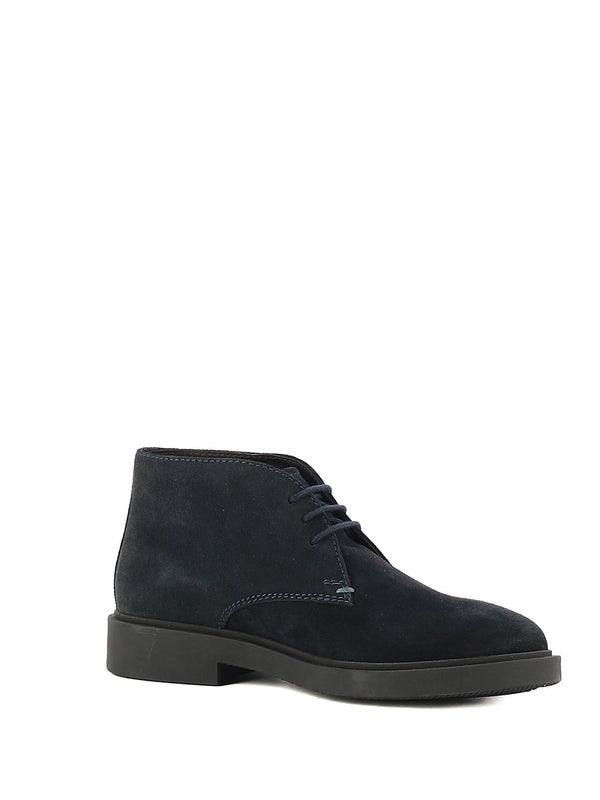 ANKLE BOOT 
