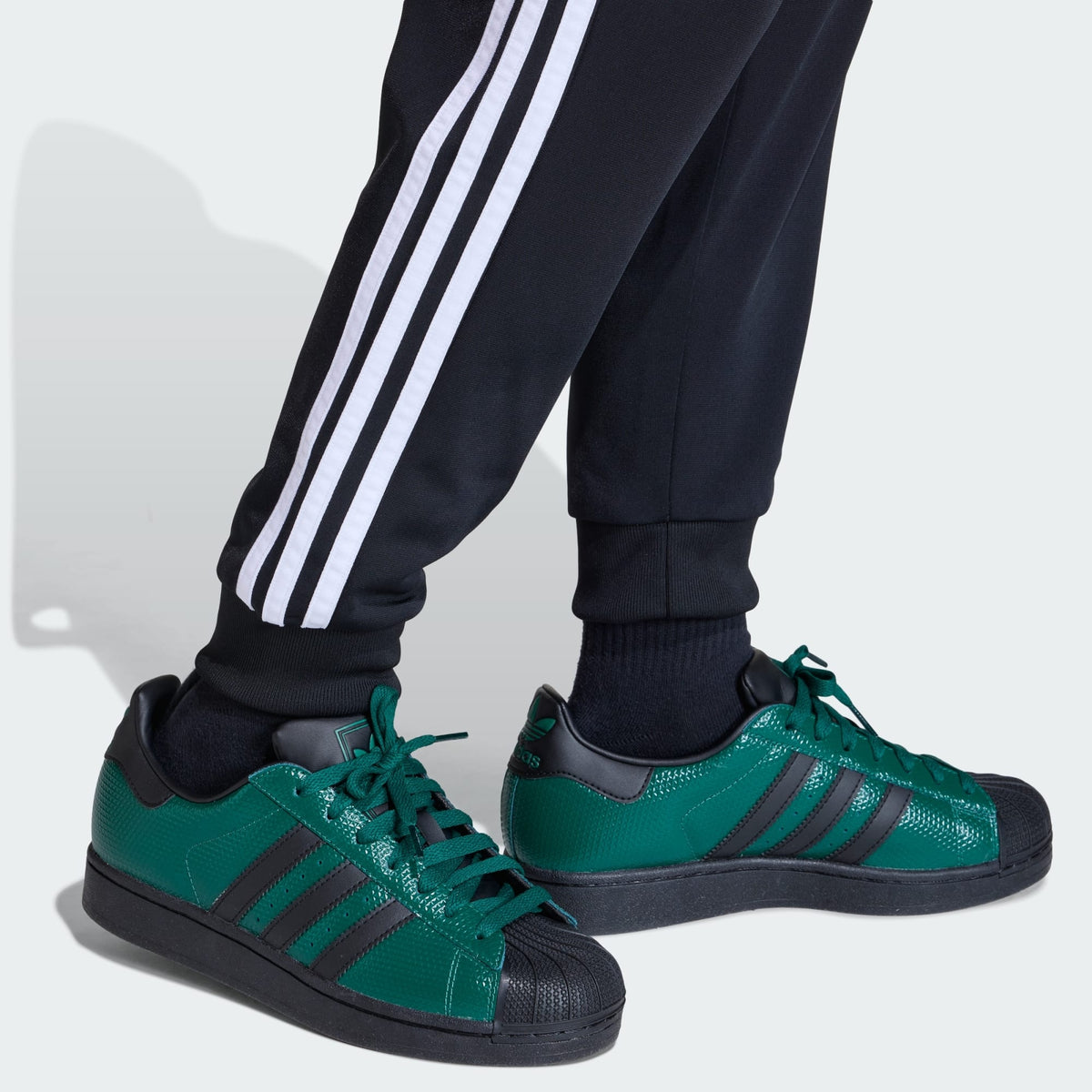 SST TRACK PANTS 