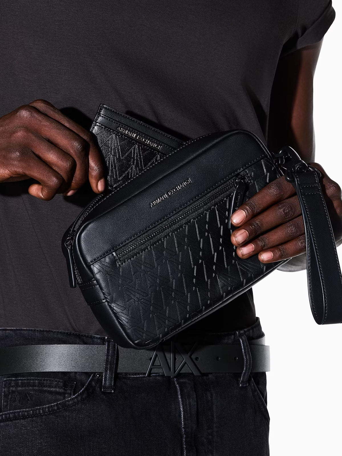 XM000169 AF26662/UC001 ARMANI EXCHANGE