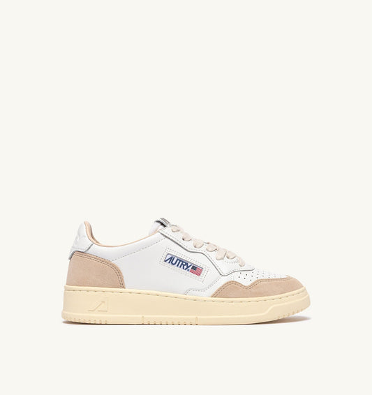 Medalist low top leather sneakers 