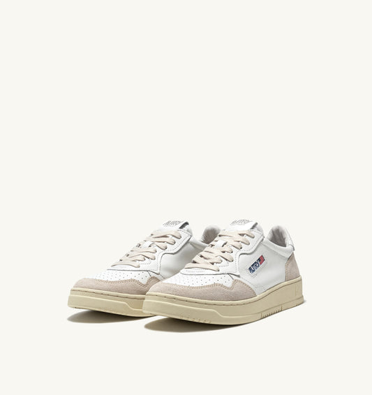 Medalist low top leather sneakers 