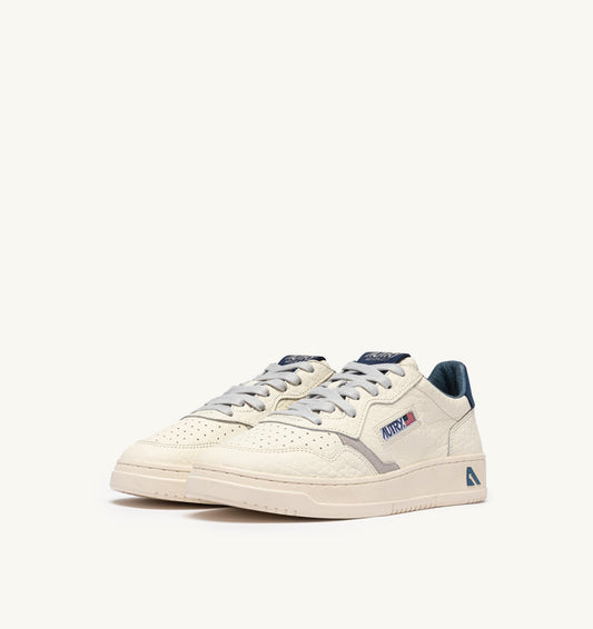 MEDALIST LOW SNEAKERS 