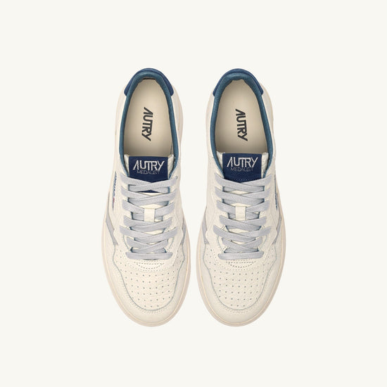 MEDALIST LOW SNEAKERS 