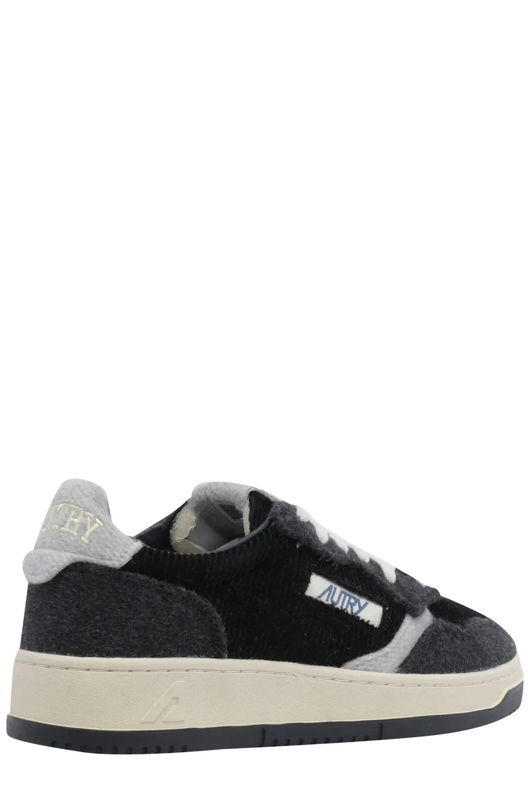 MEDALIST LOW SNEAKERS 