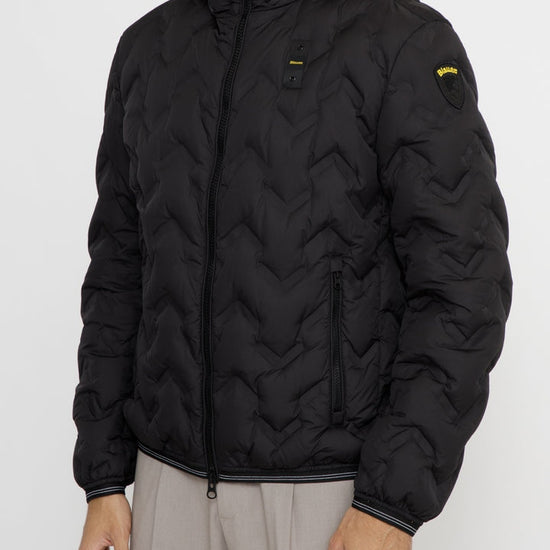 26WBLUC03233 007308/999WN BLAUER