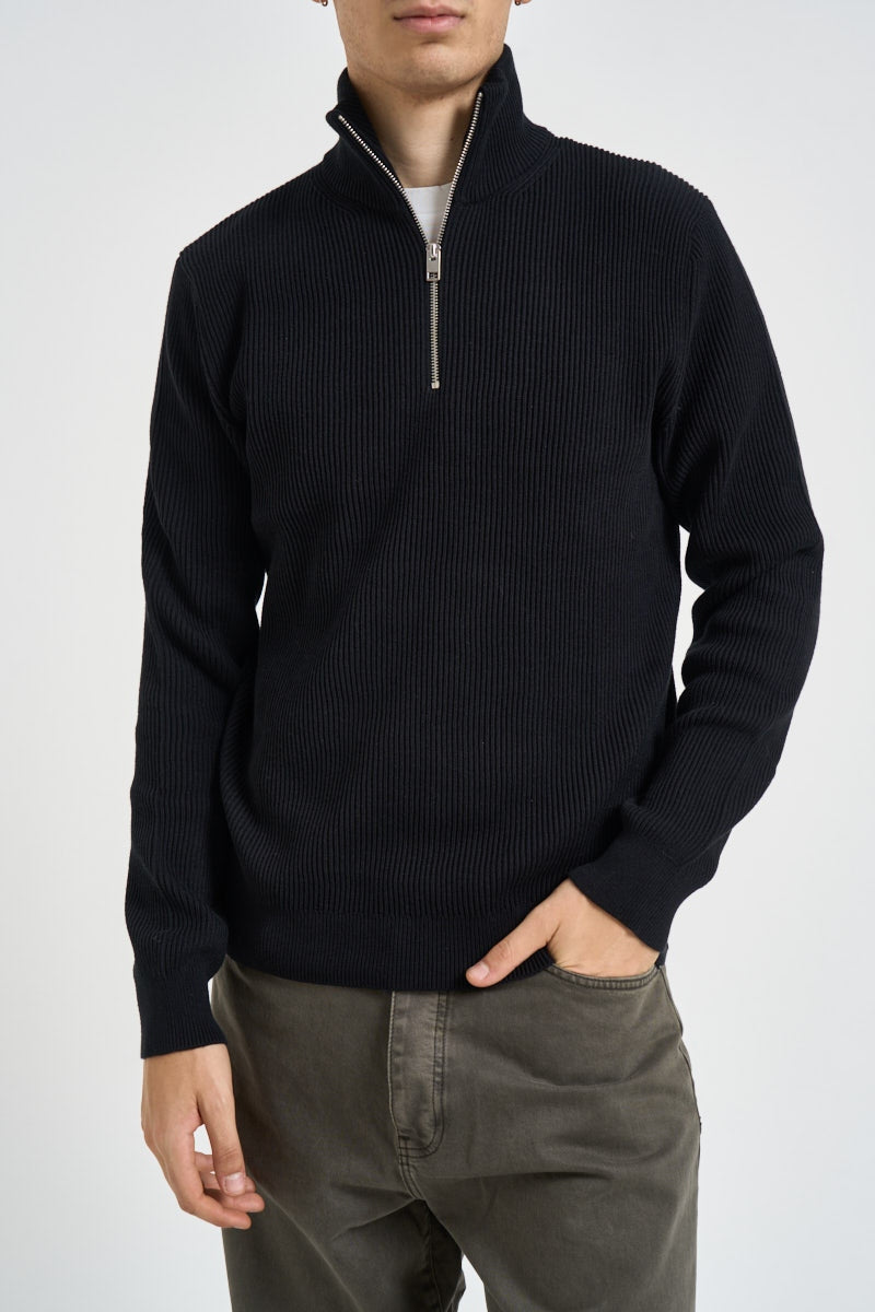 12298379/Black JACK AND JONES