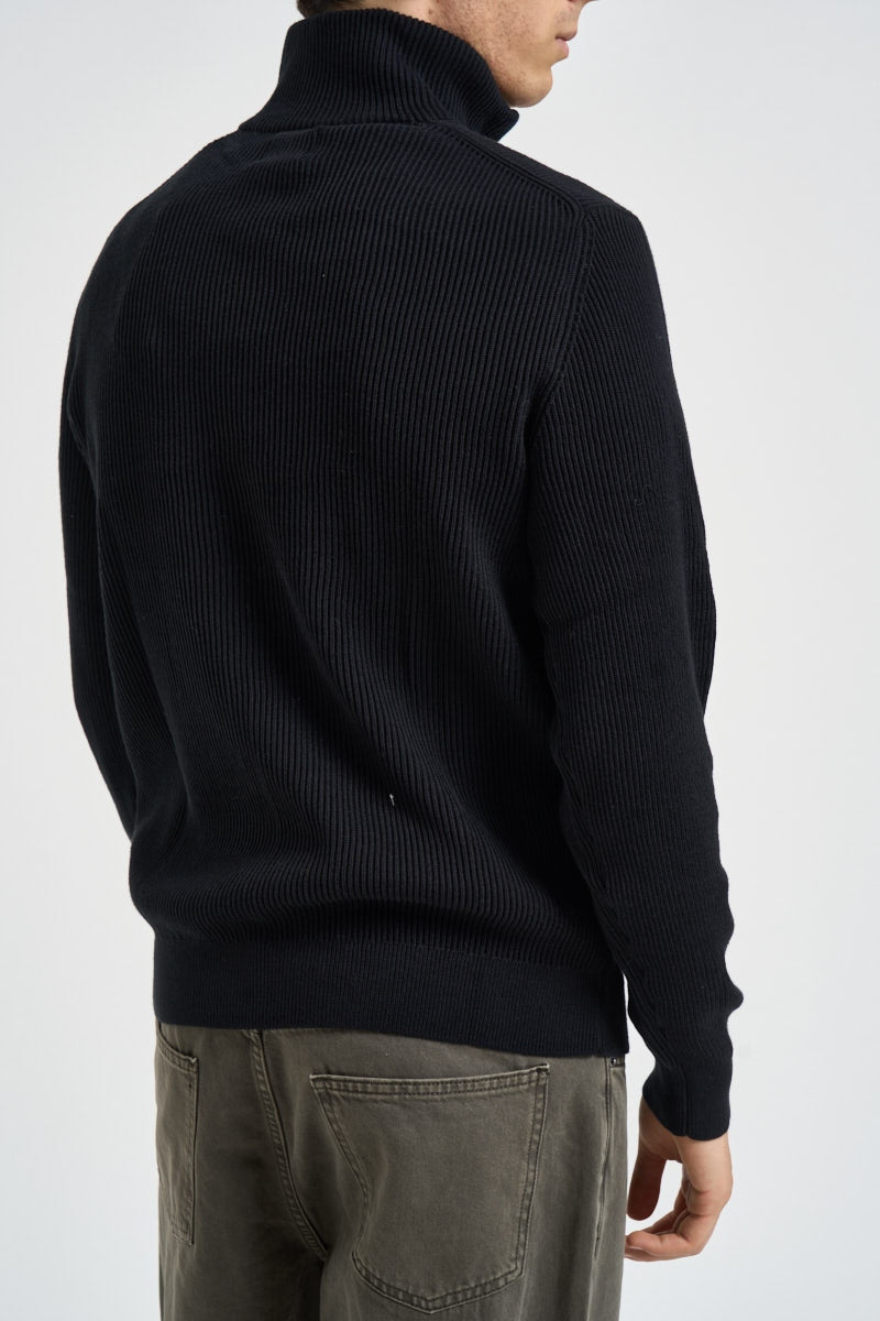 12298379/Black JACK AND JONES