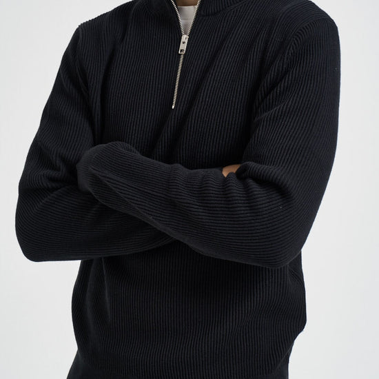 12298379/Black JACK AND JONES