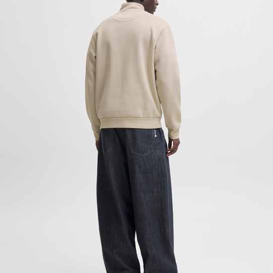 12298690/Moonbeam JACK AND JONES