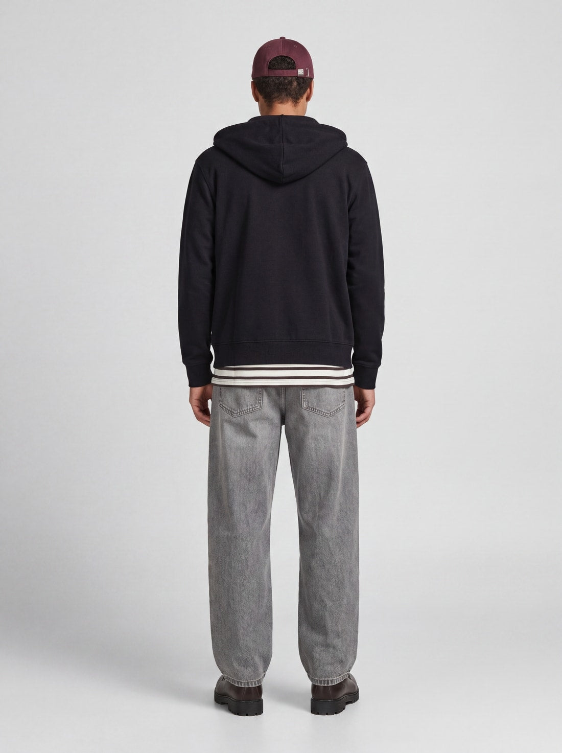 12300712/Black JACK AND JONES