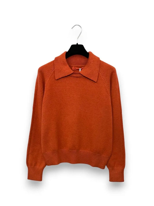 Maglia girocollo con colletto 