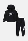86L135/023 NIKE