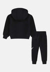 86L135/023 NIKE