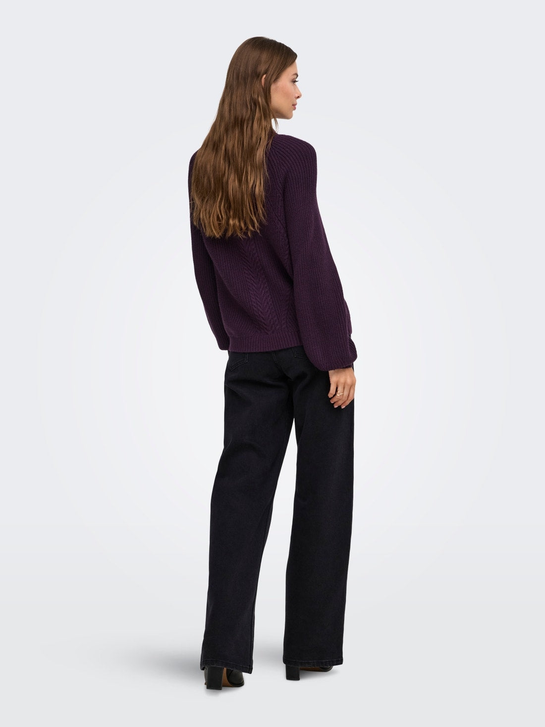 15324678/Plum Perfect ONLY