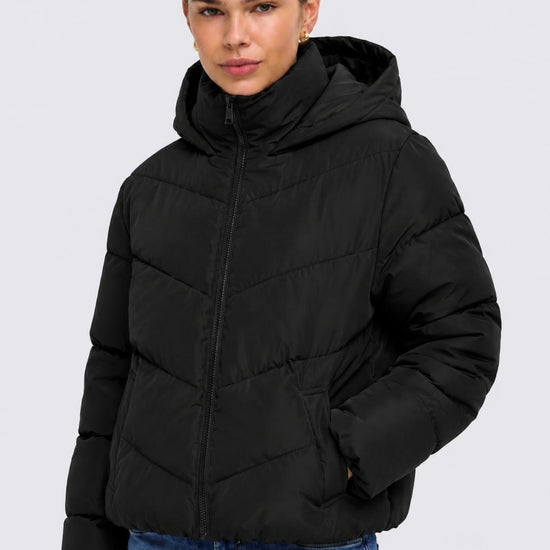 15373797/Black ONLY