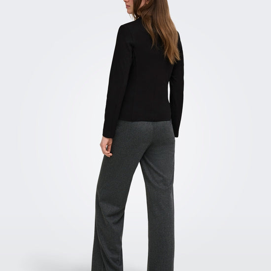 15378782/Black ONLY