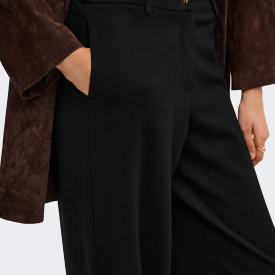 15380379/Black ONLY