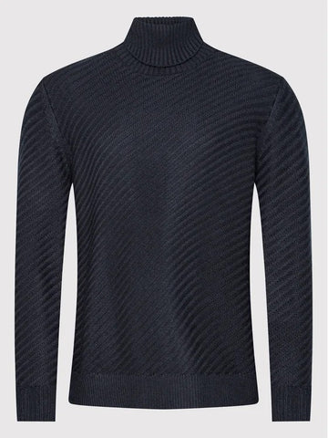 KNITWEAR 