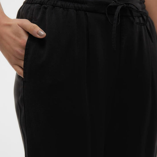 10283707/Black Denim VERO MODA