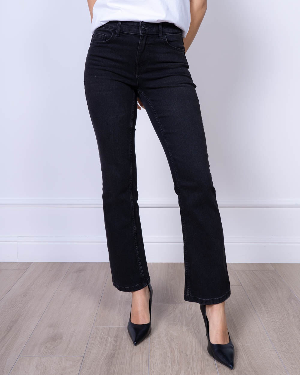 10302023/Black Denim VERO MODA