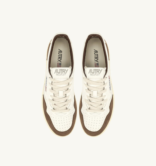 Sneakers Medalist basse in pelle bianca con inserti in suede 