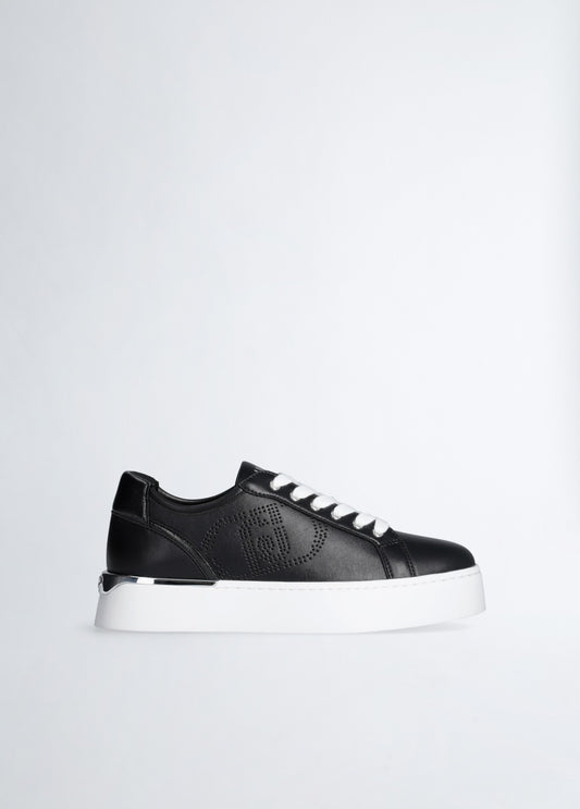 PRETTY 05 - SNEAKER 