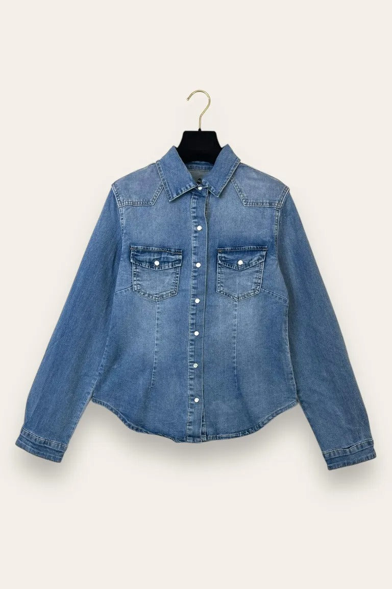 Camicia in jeans con bottoni poussoir 