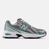NEW BALANCE U740 