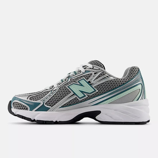 NEW BALANCE U740 