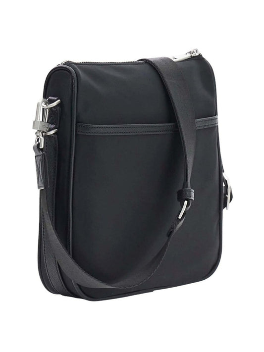 HMMINYP6117/BLA GUESS