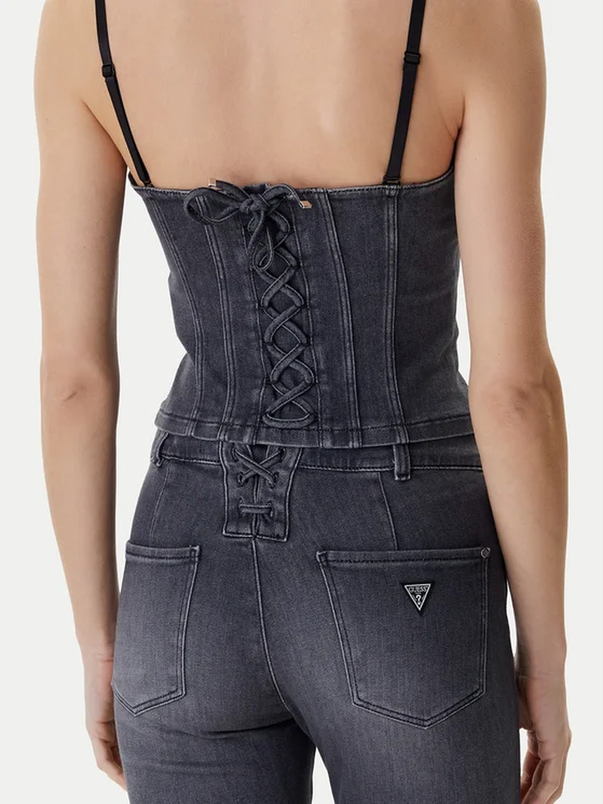 W6RH80D6921/TOKG GUESS