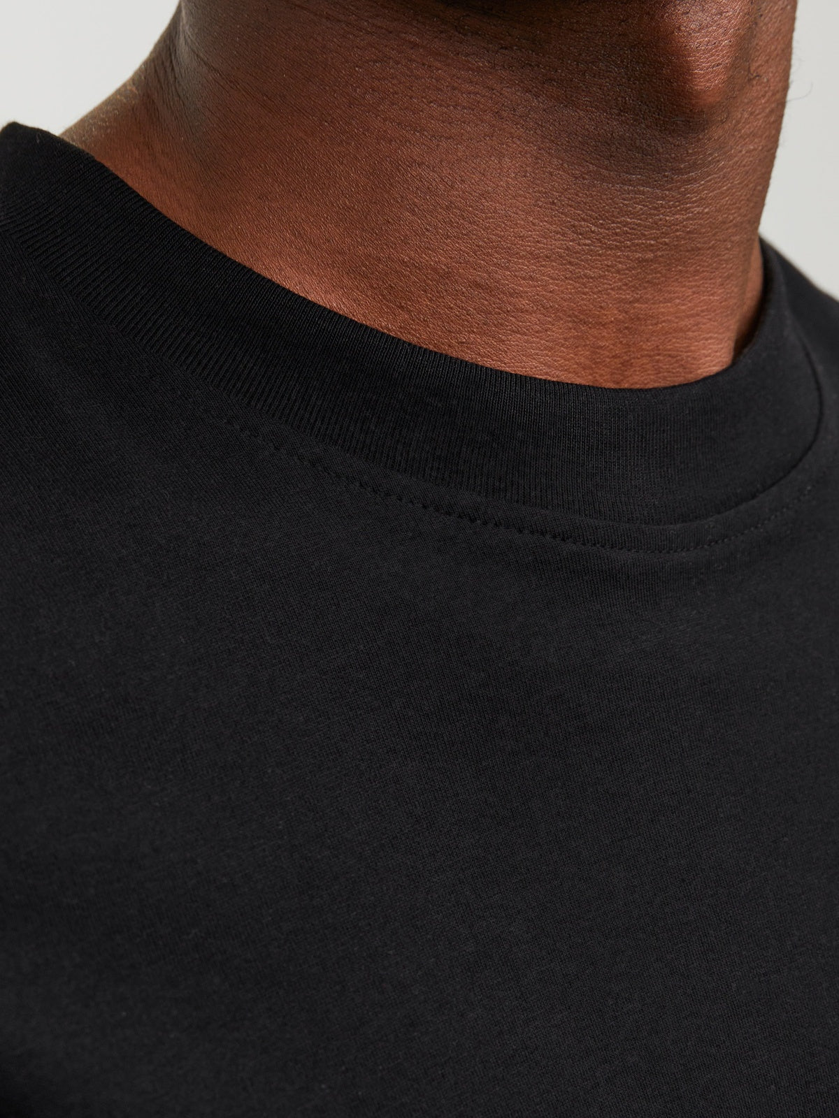 12249319/Black JACK AND JONES