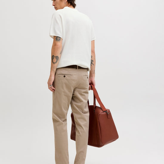 JJHILL KNIT SPLIT NECK SS26 