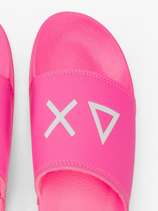 SLIPPERS LOGO 