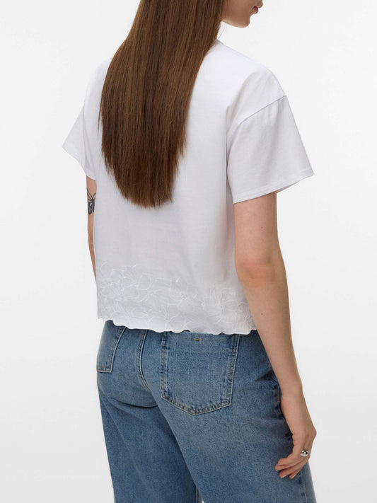 10342965/Bright White White emb VERO MODA