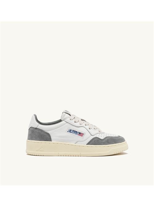 Sneakers Autry Medalist Low in pelle di capra e suede Bianco/Grigio AUTRY | AULM-GS37/WHITE-GREY