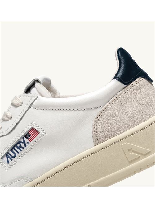 SNEAKERS ''MEDALIST LOW'' AUTRY | AULM-LS28/WHITE-BLUE