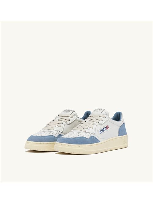 MEDALIST LOW WOM- GOAT SUEDE AUTRY | AULW-GS38/WHT-STREET