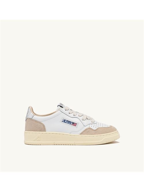 Autry Women's 01 Medalist Low Suede AUTRY | AULW-LS74/WHITE-SILVER